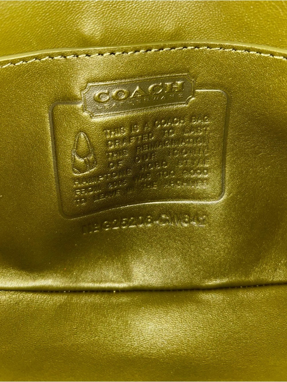 Coach Hampton Hobo Shoulder Bag with Brass Hardware, NWT, limited re-edition - Picture 13 of 17